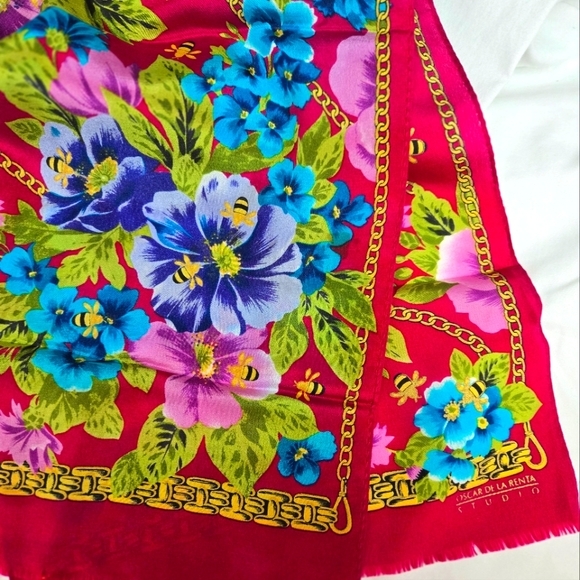 Oscar de la Renta Accessories - Oscar De La Renta Hand Rolled Silk Scarf, RARE